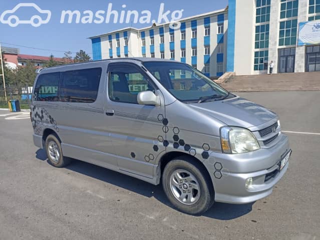 Toyota HiAce H100 2.4 AT