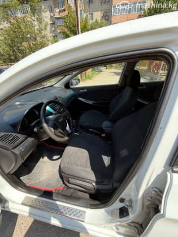 Hyundai Solaris I Рестайлинг 1.6 AT