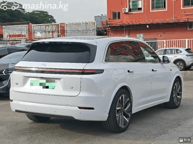 LiXiang L7 Рестайлинг 1.5hyb AT 4WD