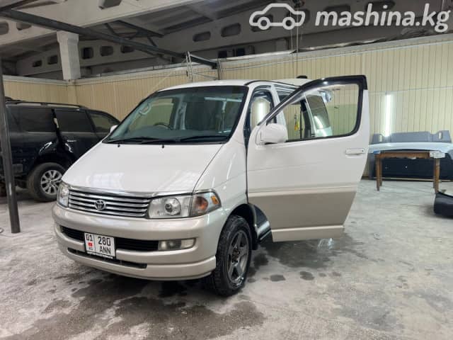 Toyota Regius 3.0d AT 4WD
