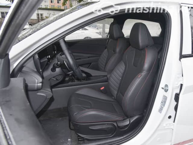 Hyundai Elantra VII (CN7) Рестайлинг 1.5 AMT