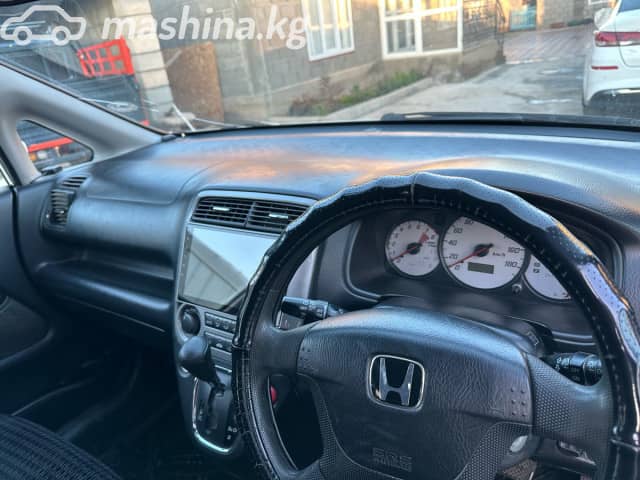 Honda Stream I Рестайлинг 1.7 AT 4WD