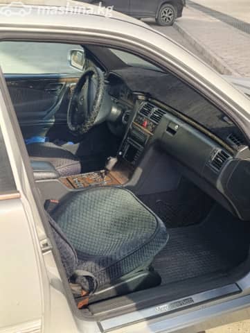 Mercedes-Benz E-Класс II (W210, S210) Рестайлинг 320 3.2 AT