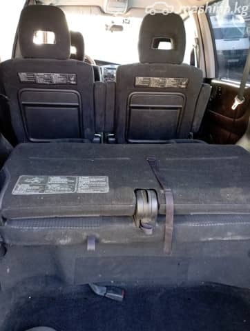 Mazda MPV II (LW) Рестайлинг 2.3 MT