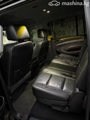 Chevrolet Suburban XI 5.3 AT 4WD