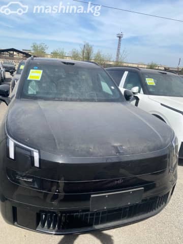 Lynk & Co 900 2.0hyb AT 4WD