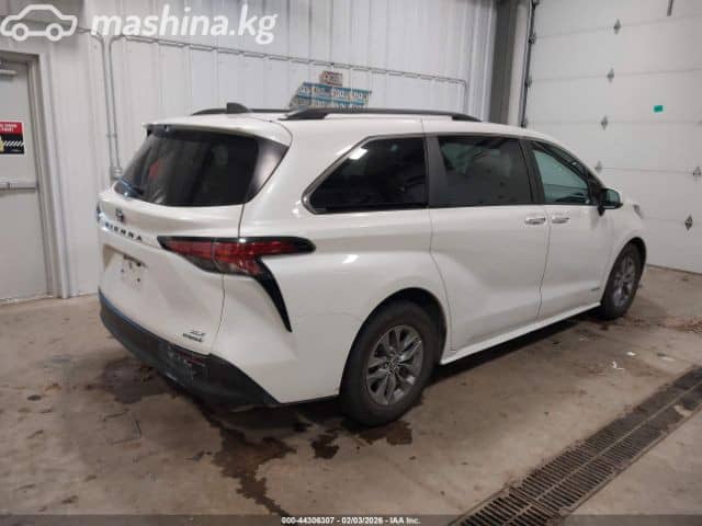 Toyota Sienna IV 2.5hyb AT