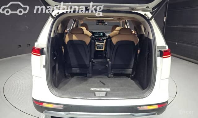 Kia Carnival IV 2.2d AT