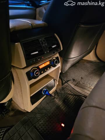 BMW X5 II (E70)