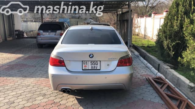BMW 5 серии V (E60/E61) 550i 4.8 AT