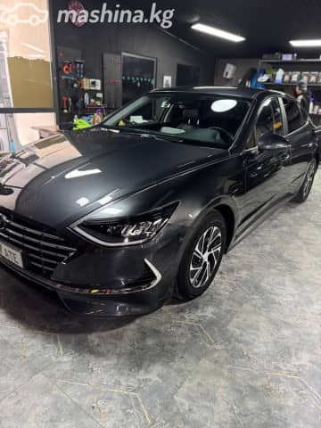 Hyundai Sonata VIII (DN8) 2.0hyb AT