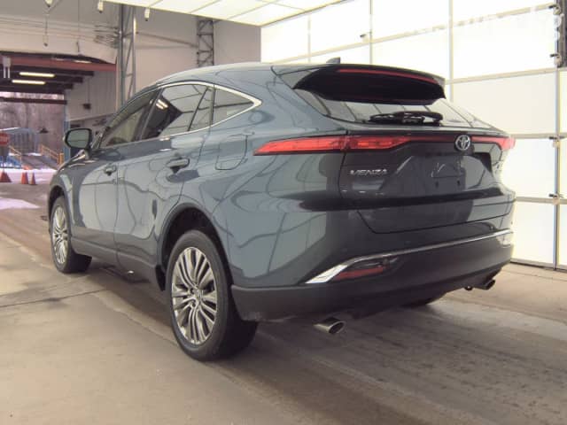 Toyota Venza II 2.5hyb CVT 4WD