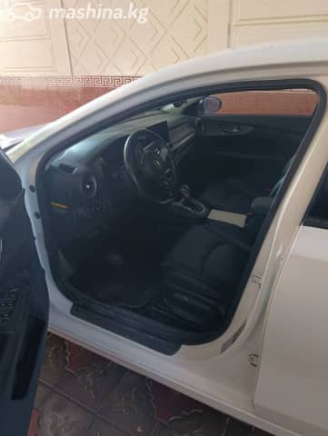 Kia K3 II 1.6 AMT