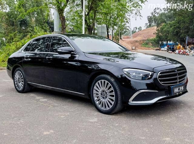 Mercedes-Benz E-Класс V (W213, S213, C238) Рестайлинг 300 L 2.0 AT