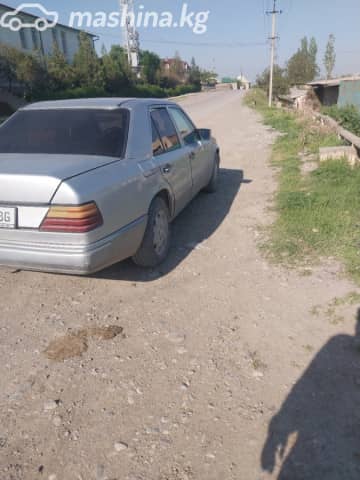 Mercedes-Benz W124 200 2.0d MT