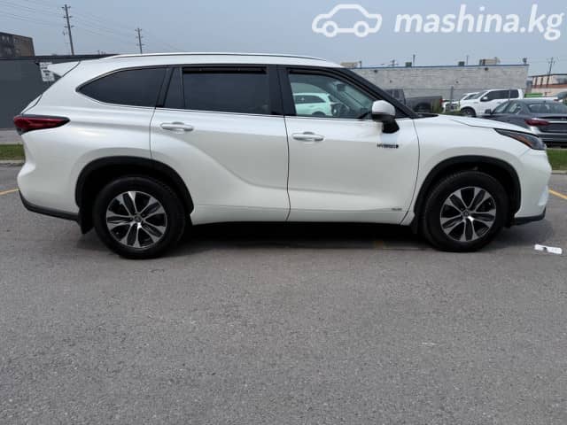 Toyota Highlander IV (U70) 2.5hyb AT 4WD
