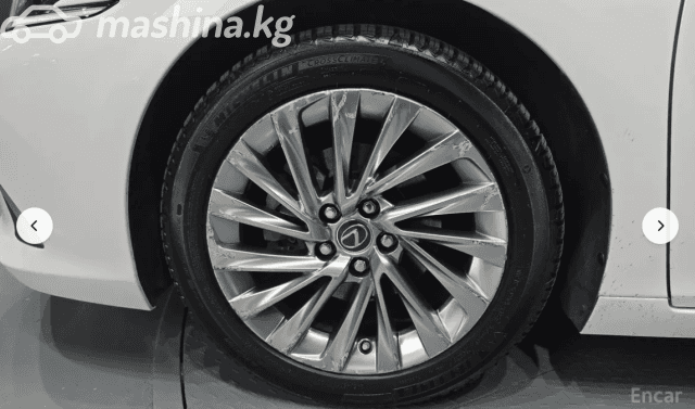 Lexus ES VII 300h 2.5hyb CVT