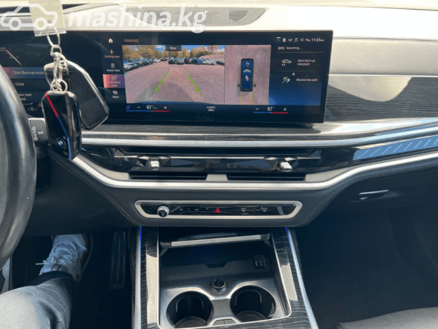 BMW X7 I (G07) Рестайлинг M60i 4.4 AT 4WD