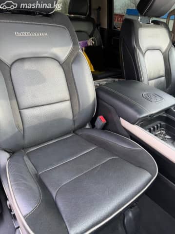 RAM 1500 V Quad Cab 5.7 AT 4WD