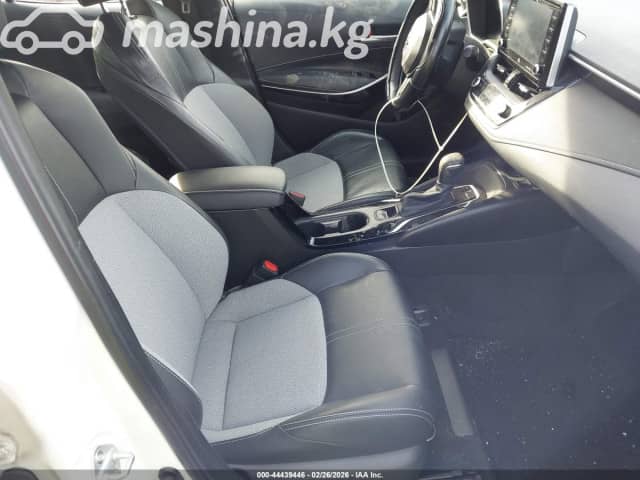 Toyota Corolla XII (E210) 2.0 CVT