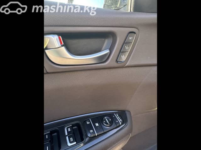 Kia K5 II 2.0 AT