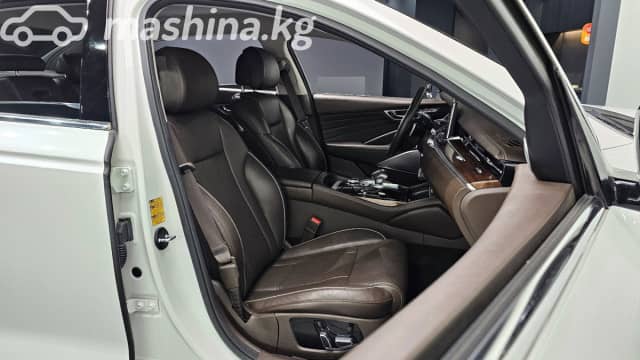 Kia K9 II (RJ) 3.8 AT 4WD