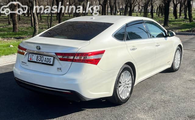 Toyota Avalon IV 2.5hyb CVT
