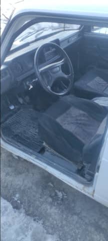 ВАЗ (Lada) 2107 21074-30 1.6 MT