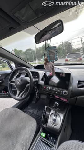 Honda Civic VIII 1.8 AT