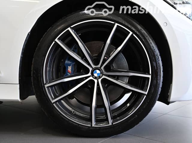 BMW 3 серии VII (G2x) 320i xDrive 2.0 AT 4WD