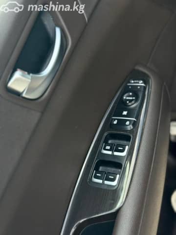 Kia K5 II 2.0 AT