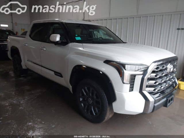 Toyota Tundra III CrewMax 3.5 AT 4WD