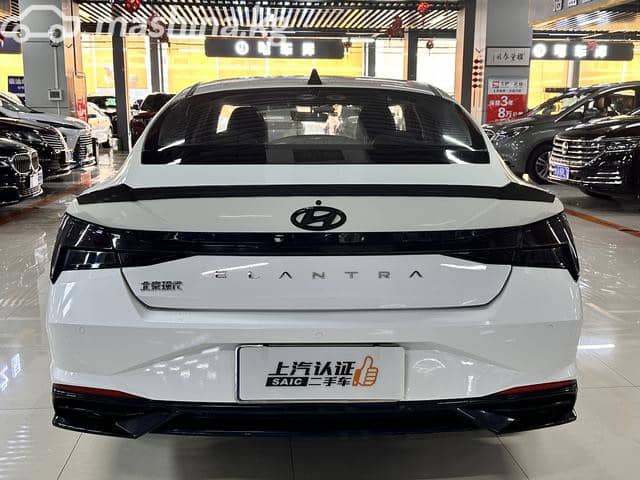 Hyundai Elantra VII (CN7) 1.6 AT
