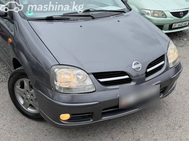 Nissan Almera Tino 1.8 MT