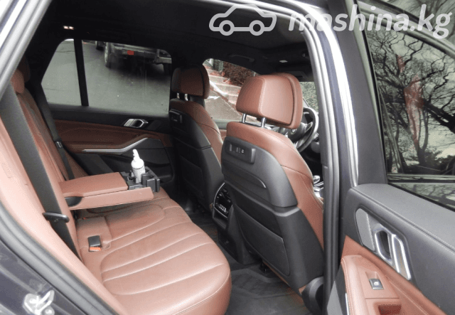 BMW X5 IV (G05/G18) M50i 4.4 AT 4WD