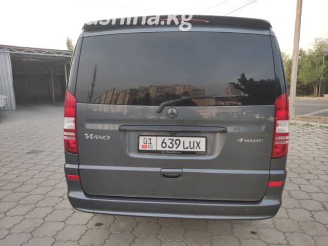 Mercedes-Benz Viano I (W639) Рестайлинг L2 2.1d AT 4WD