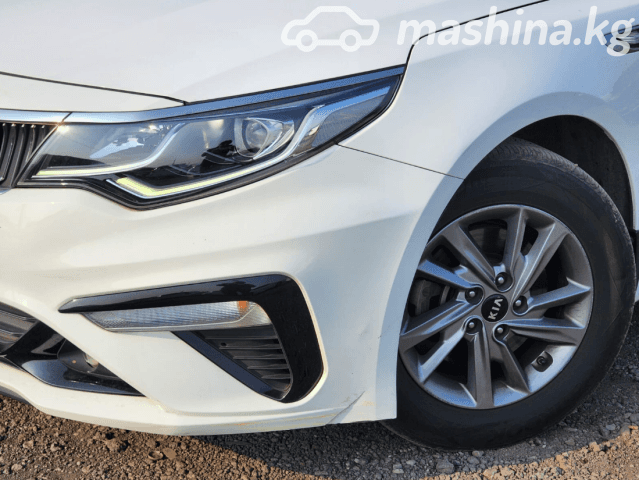 Kia K5 II 2.0 AT