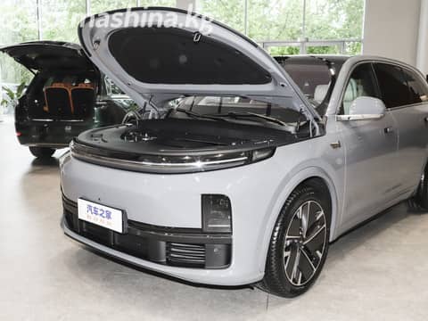 LiXiang L7 Рестайлинг 1.5hyb AT 4WD