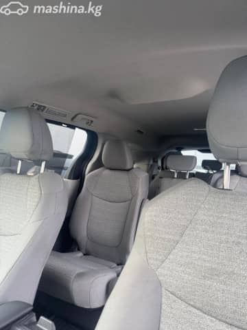Toyota Sienna IV 2.5hyb AT 4WD