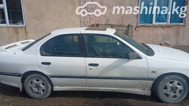 Nissan Primera I (P10) 2.0 MT