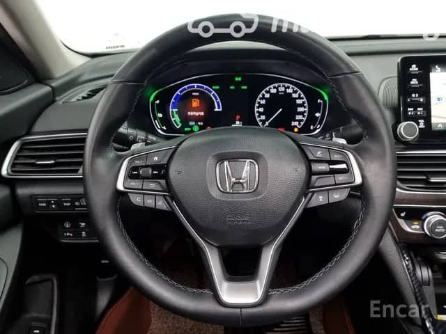 Honda Accord X 2.0hyb CVT