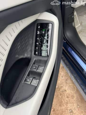 Audi A6 V (C8) Рестайлинг 45 TFSI Long 2.0 AMT 4WD