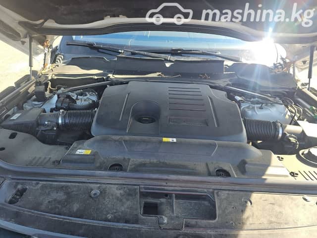 Land Rover Range Rover IV Рестайлинг 3.0 AT 4WD