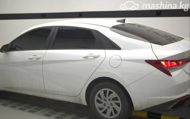 Hyundai Avante VII 1.6 CVT