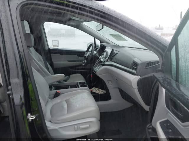 Honda Odyssey VI 3.5 AT
