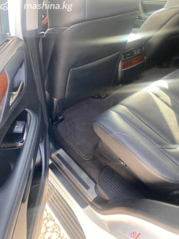 Lexus LX III Рестайлинг 2 570 5.7 AT 4WD