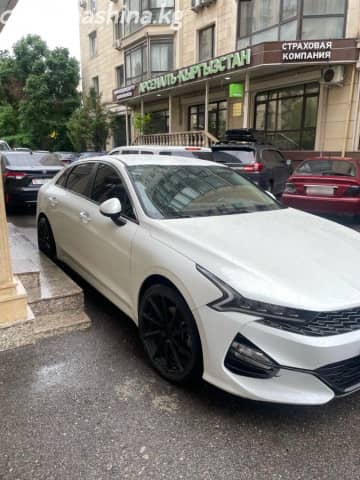 Kia K5 III LPi 2.0 AT