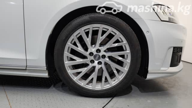 Audi A8 IV (D5) Long 55 TFSI 3.0 AT 4WD
