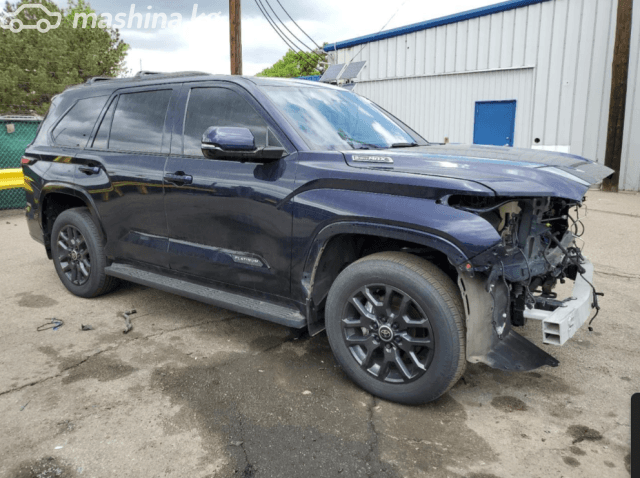 Toyota Sequoia III 3.5hyb AT 4WD