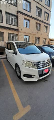 Honda Stepwgn IV 2.0 CVT